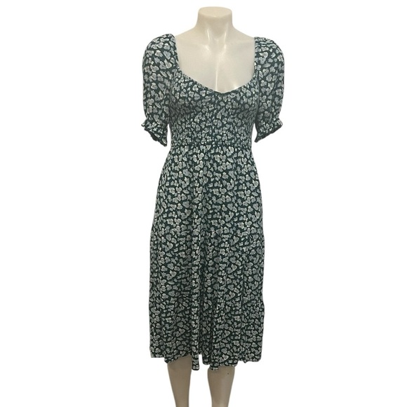 Abercrombie & Fitch green floral short sleeve smocked midi dress Medium - Picture 2 of 13